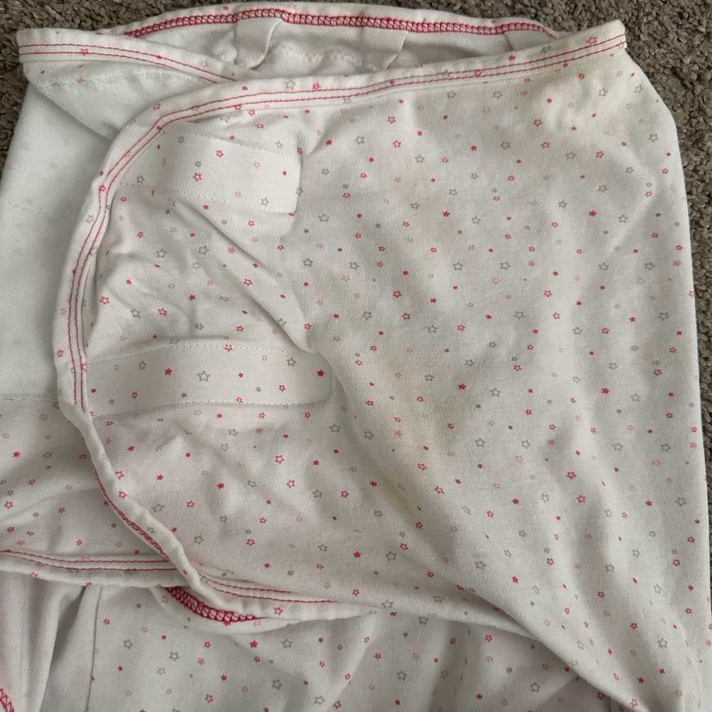 Nested bean swaddle - Picture 2 of 4